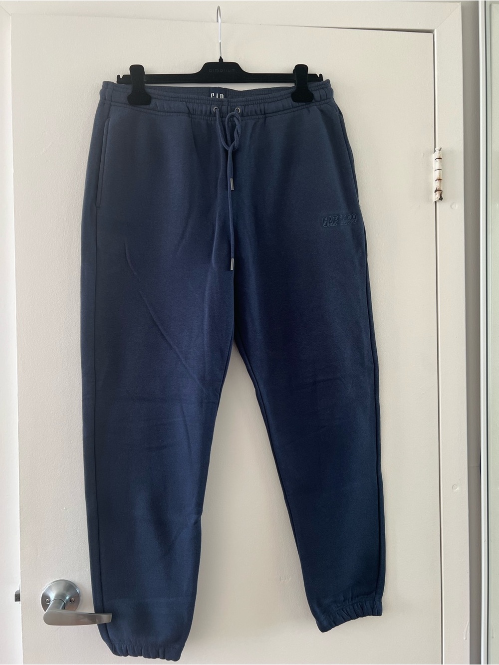 GAP Men's Navy Blue Jogger Sweatpants